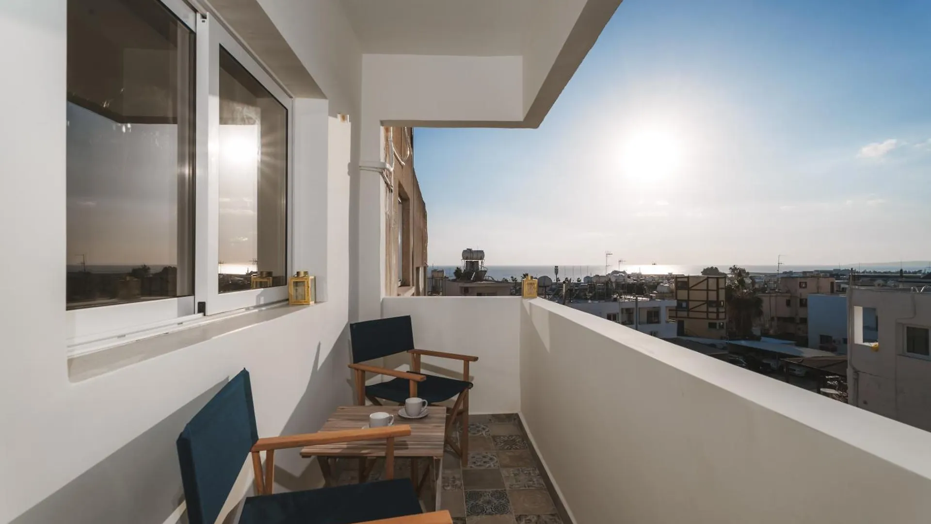 Modern Seaview Apartment In The Heart Of Agia Napa